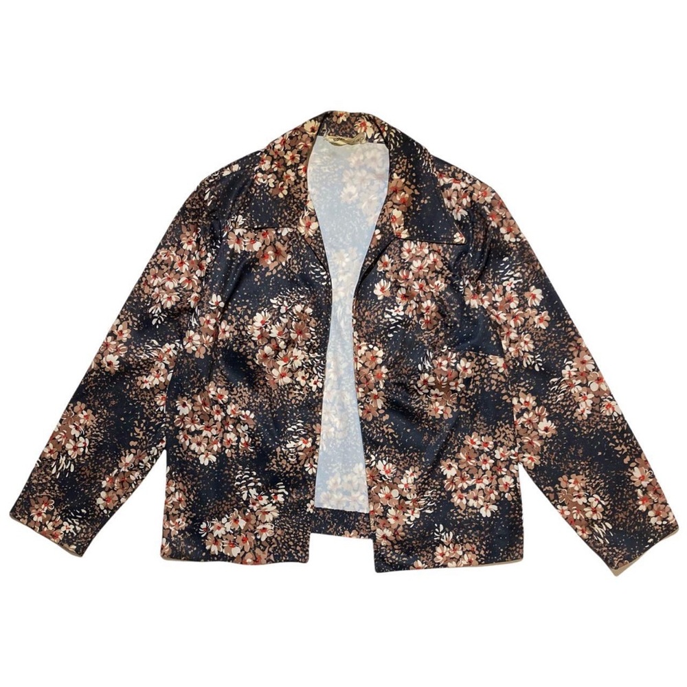 5/$25 Vintage floral pattern Alfred Dunner brand over shirt
